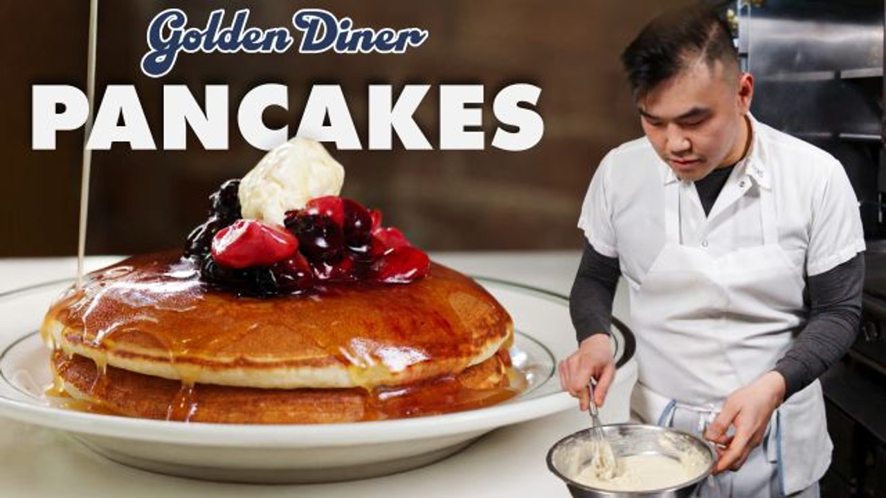 People Wait 3 Hours for NYC's Best Pancakes