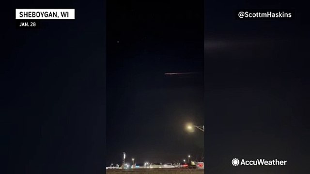 Space junk debris breaks apart, lights up Midwest skies