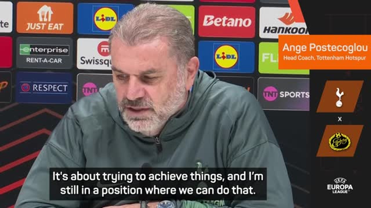 Postecoglou feeling 'no pressure' despite poor form