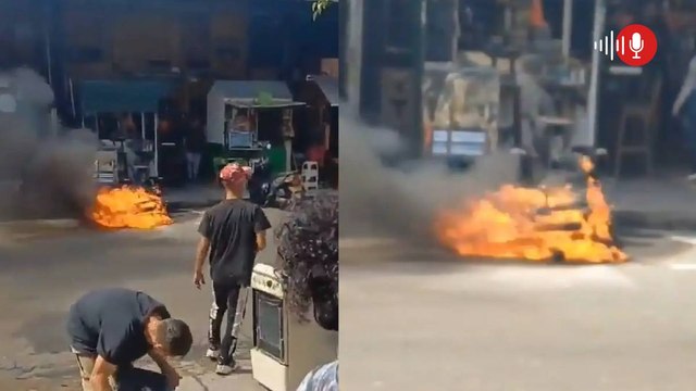 En video | Hombre prendió fuego a su propia moto para evitar que fuera inmovilizada en Medellín