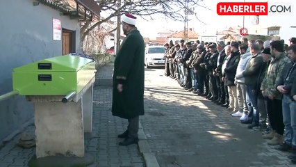 Annesini Öldüren Genç ve Yardımcısı Tutuklandı