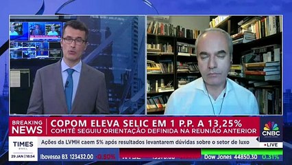 Selic sobe em 1 ponto percentual após decisão do Copom; economista-chefe da MB Associados comenta
