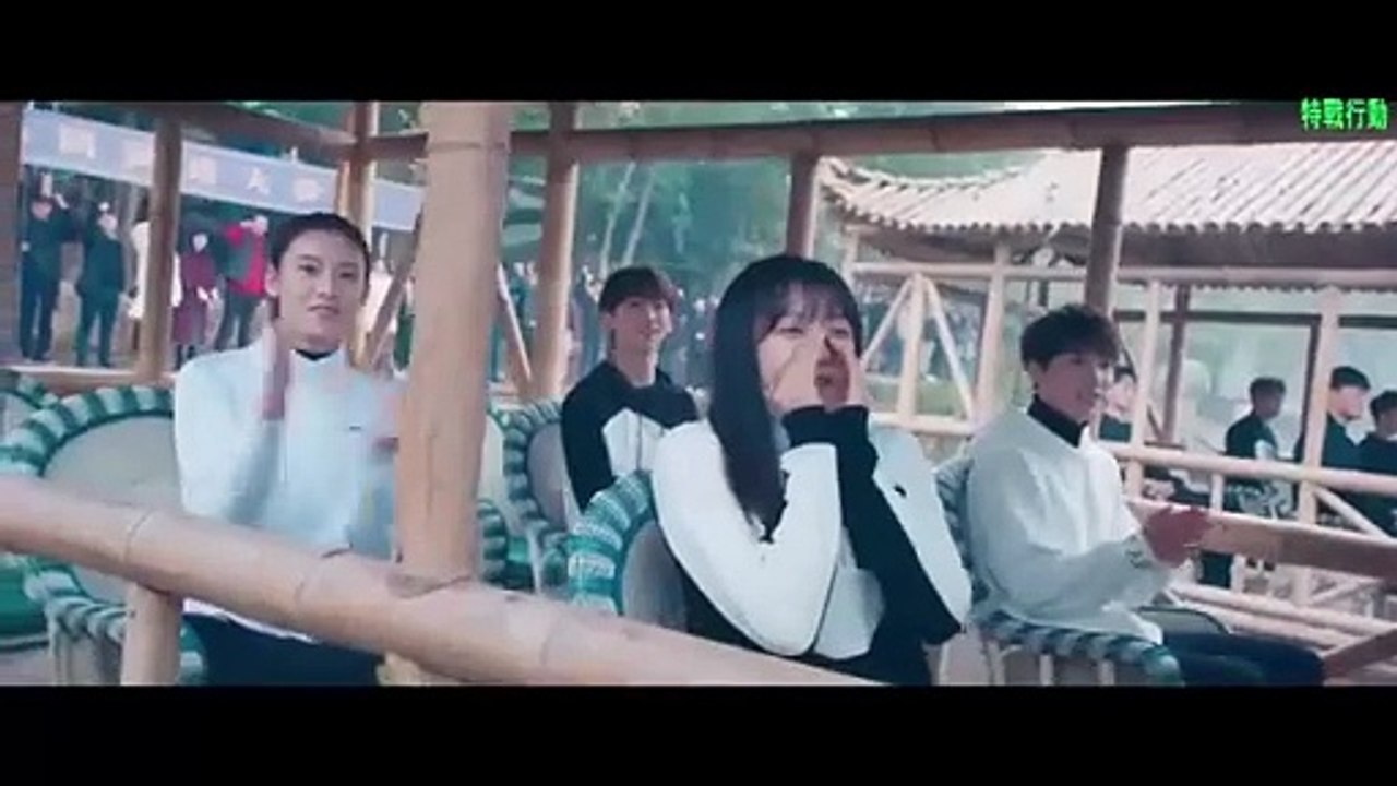 Film Tai Chi Kung Fu Seorang gadis unggul dalam Tai Chi tetapi secara tak terduga dikalahkan