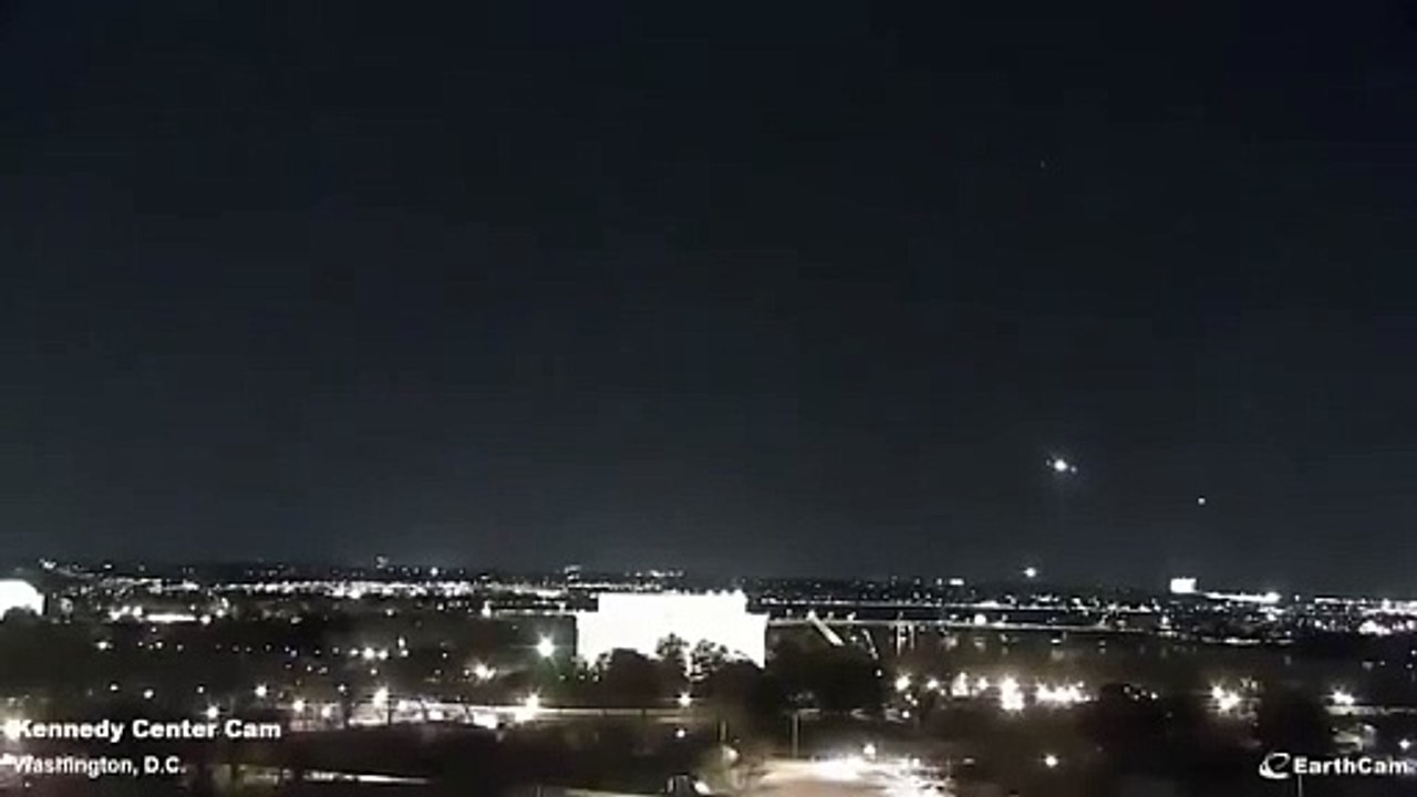 ext-Un avión choco contra un helicóptero en Washington DC Estados Unidos
