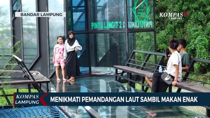 Cocok Buat Healing, Menikmati Pemandangan Laut Sambil Makan Enak
