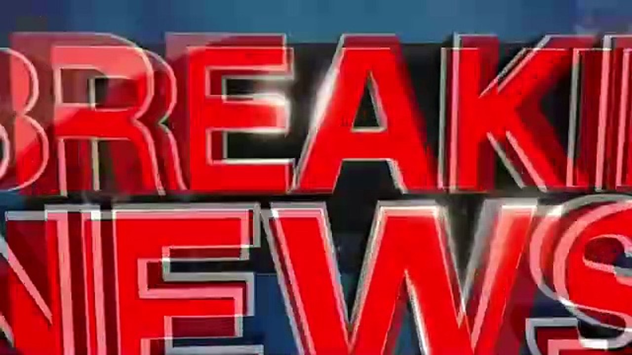 Passenger aircraft crashes in Potomac River near Reagan National Airport