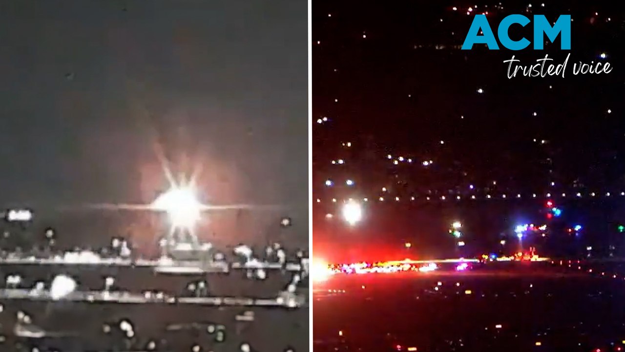 Passenger plane and black hawk helicopter collide midair over Washington DC