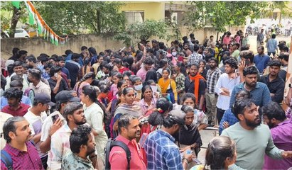 VIDEO: बिना पूर्व सूचना के 3000 कर्मचारियों को अचानक नौकरी से निकाला, वेतन और ग्रेच्युटी देकर पल्ला झाडा