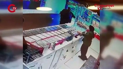 Adana'da silahlı soygun girişimi: Şüpheli tutuklandı