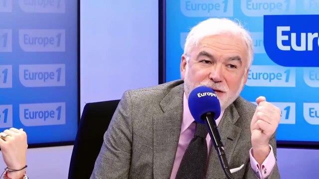 Coup de gueule de Bernard Arnault : «Les grands patrons ont raison de parler», estime Pascal Praud