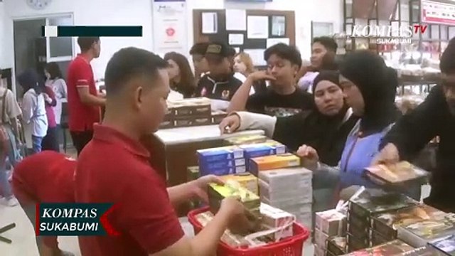 Libur Panjang Pusat Oleh Oleh Khas Sukabumi Dipadati Pembeli