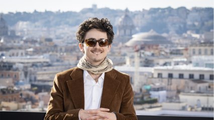 « Sa chambre est toujours la même » : Timothée Chalamet inchangé malgré le succès, son père livre ses petits secrets