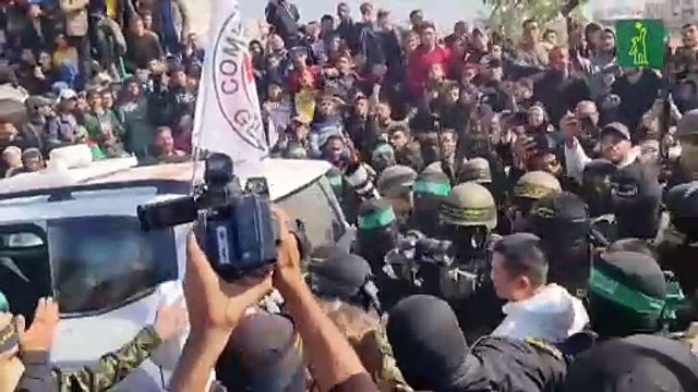 Israel y Hamás inician el tercer canje de rehenes y presos en la tregua de Gaza