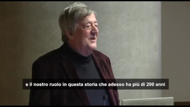 Stephen Fry: Londra deve restituire i marmi del Partenone
