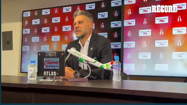 Martin Demichelis aseguró que le encantaría contar con Sergio Ramos en su equipo