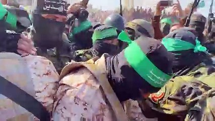 Israeli hostages transferred to Red Cross in chaotic handover