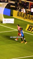 Un coup de génie de Ronaldinho #sport #football