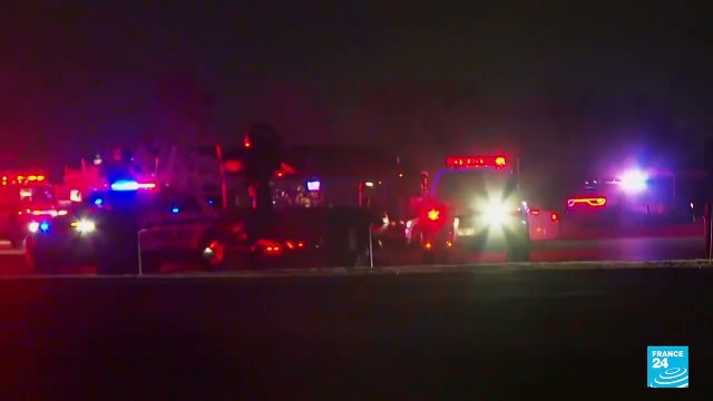 Autoridades recuperan cuerpos de 28 personas tras accidente aéreo en Washington