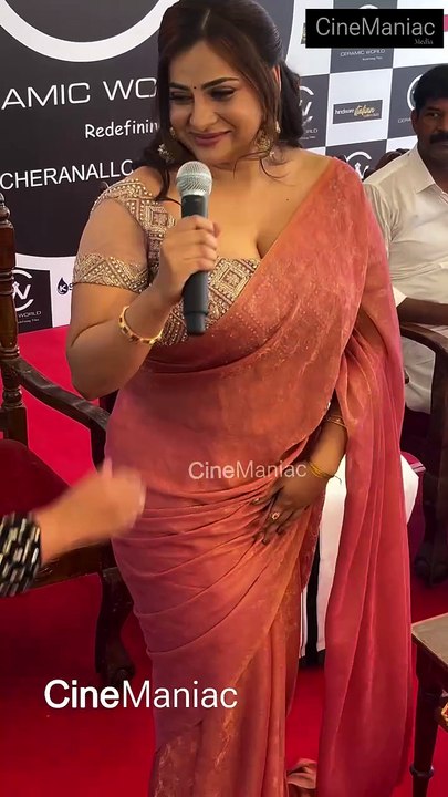 ലിച്ചിയെ_കണ്ടാൽ_കണ്ണെടുക്കാൻ_തോന്നില്ല_😻🤍___Anna_Reshma_Rajan_looking_Gorgeous_in_Saree___@cinemaniac.media___@annaspeeks_#annareshmarajan_#annaraja