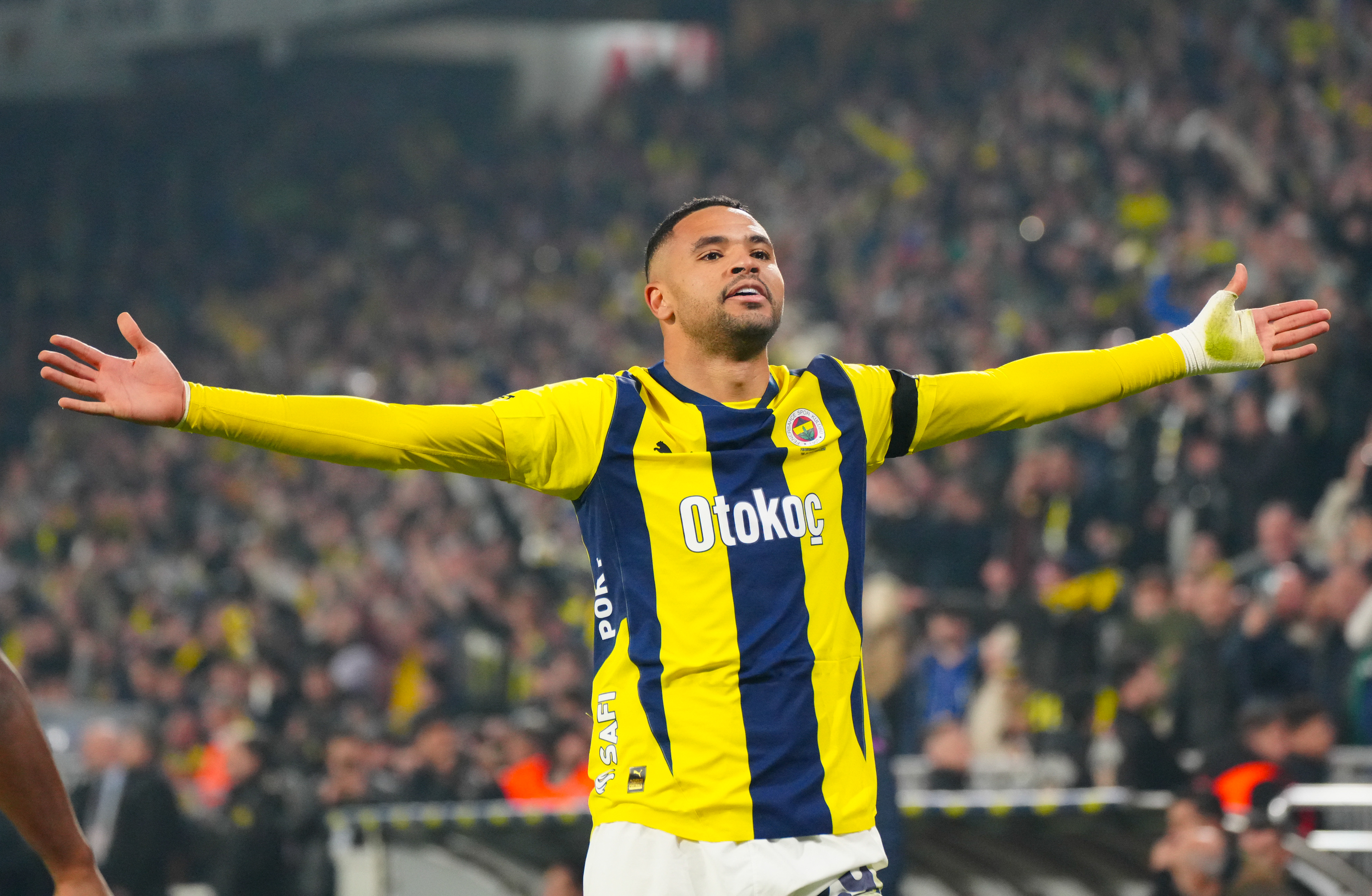 Süper Lig : Fenerbahçe se rapproche de la tête en battant Rizespor
