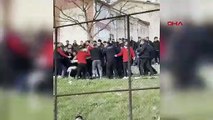 Amatör lig maçında oyuncular ve taraftarlar birbirine girdi
