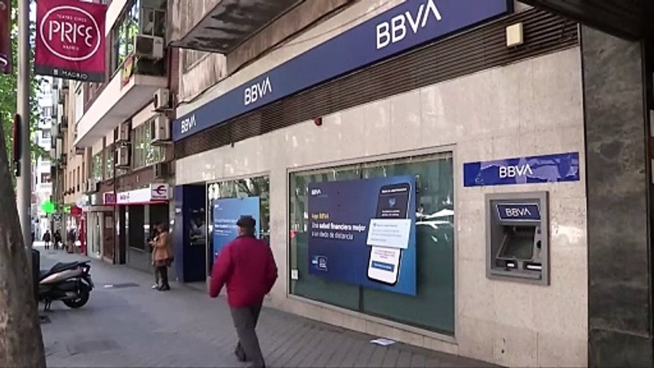 BBVA obtiene beneficios récord y supera los 10.000 millones de euros, un 25% más