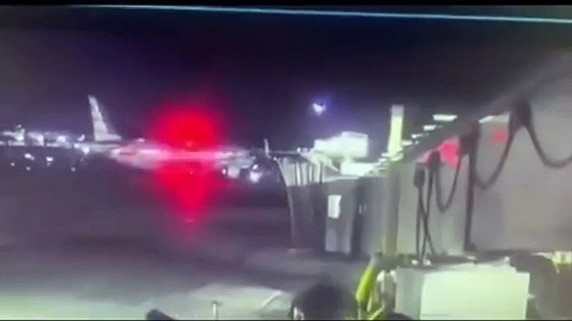 Nuevas imágenes del accidente aéreo en Washington