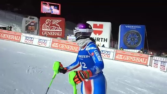 Les temps forts du slalom de Courchevel - Ski - CM (F)