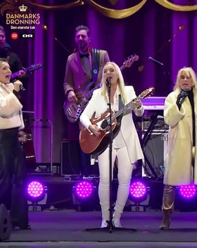 KLIP 1;2 | Anne, Sanne, Lis - Smuk og dejlig | Danmarks dronning - den største tak | Kongens Nytorv - 12 Januar 2024 | DR & TV2