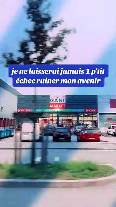 Ma meilleure vengeance est de leur montrer que ma vie s'améliore après leur départ