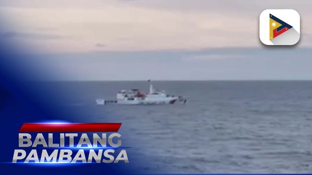 Barko ng CCG, lalong lumayo mula sa coastline ng Zambales matapos itaboy ng PCG