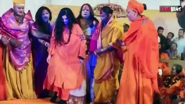Mahakumbh: Mamta Kulkarni को महामंडलेश्वर बनाने पर Lakshmi Narayan Tripathi पर गिरी गाज, छिनेगा पद!