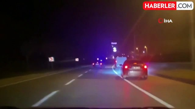 Bursa'da Film Gibi Silah Operasyonu: 20 Ruhsatsız Tabanca Ele Geçirildi