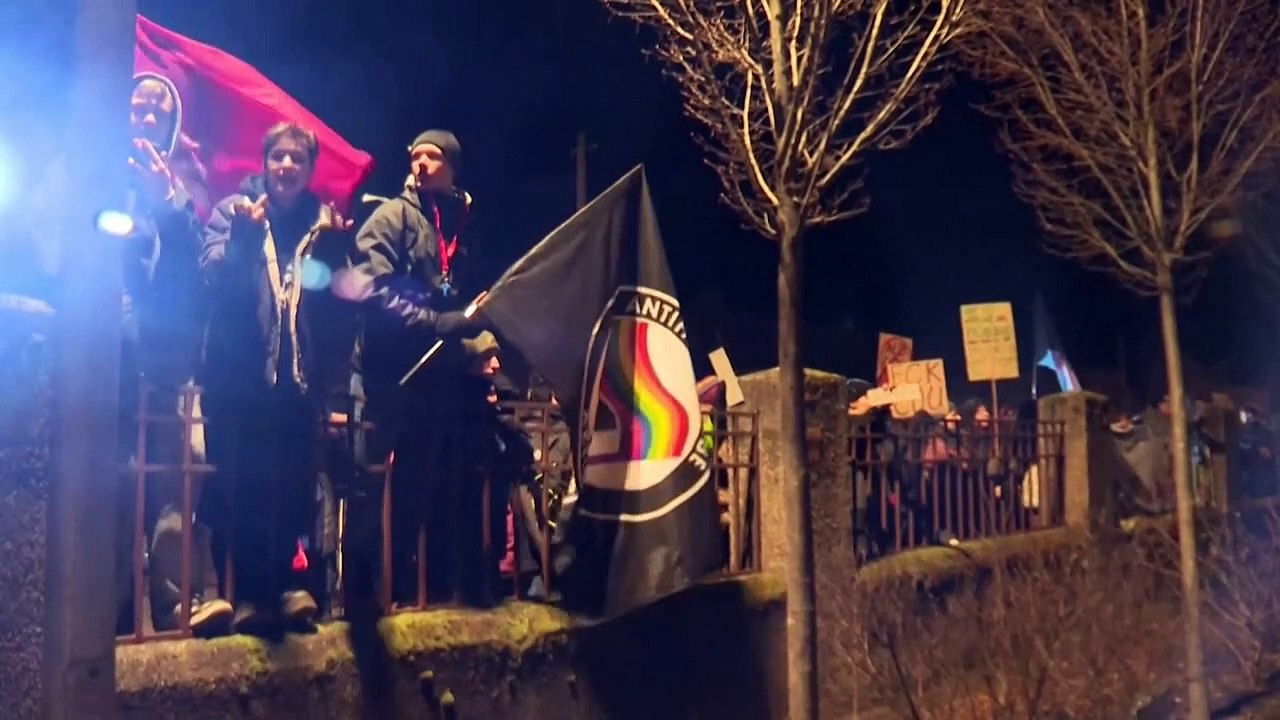 Merz‘ Umgang mit der AfD: Bundesweit Proteste