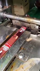 Factory_me_Ice_cream_kaise_banti_hai_#making_#icecream_#shortvideo(720p)