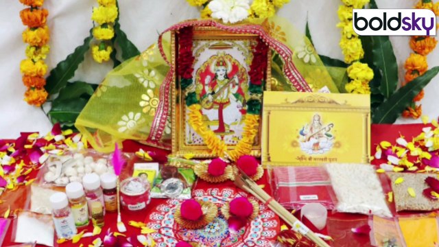 Basant Panchami 2025: सरस्वती पूजा बसंत पंचमी के दिन क्यों की जाती है, कहानी क्या है |Boldsky