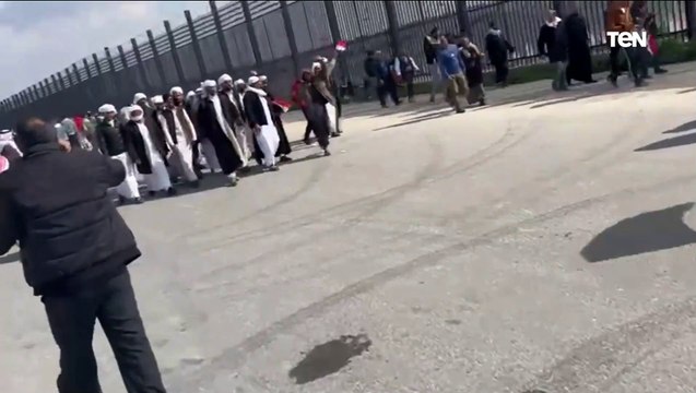 توافد الوفود الشعبية إلى معبر رفح للتعبير عن رفض مخططات تهجير الفلسطينيين ودعم موقف الدولة المصرية