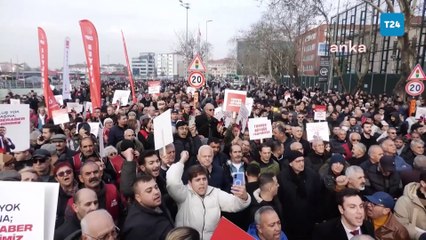 Çağlayan'da barikatın aşıldığı ve halka biber gazı sıkıldığı anlar
