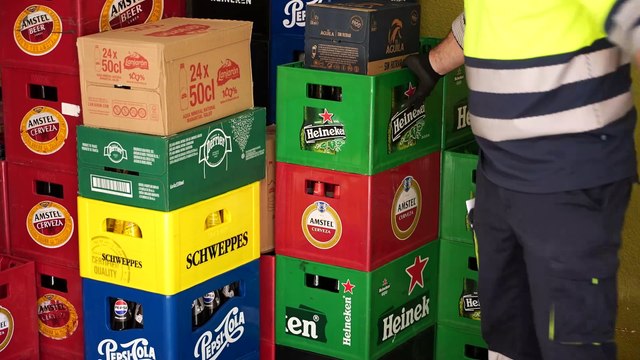 Los hosteleros valencianos tratan de recuperarse de la DANA con ayuda de la solidaridad