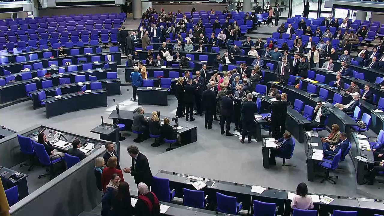 Union will umstrittenes Migrationsgesetz nicht zurückziehen