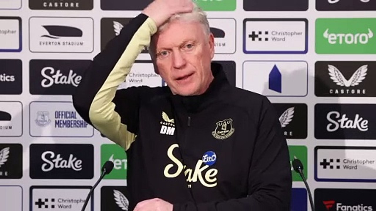 Calvert Lewin doesn't need surgery but Mangala a blow - Moyes fitness update pre Leicester