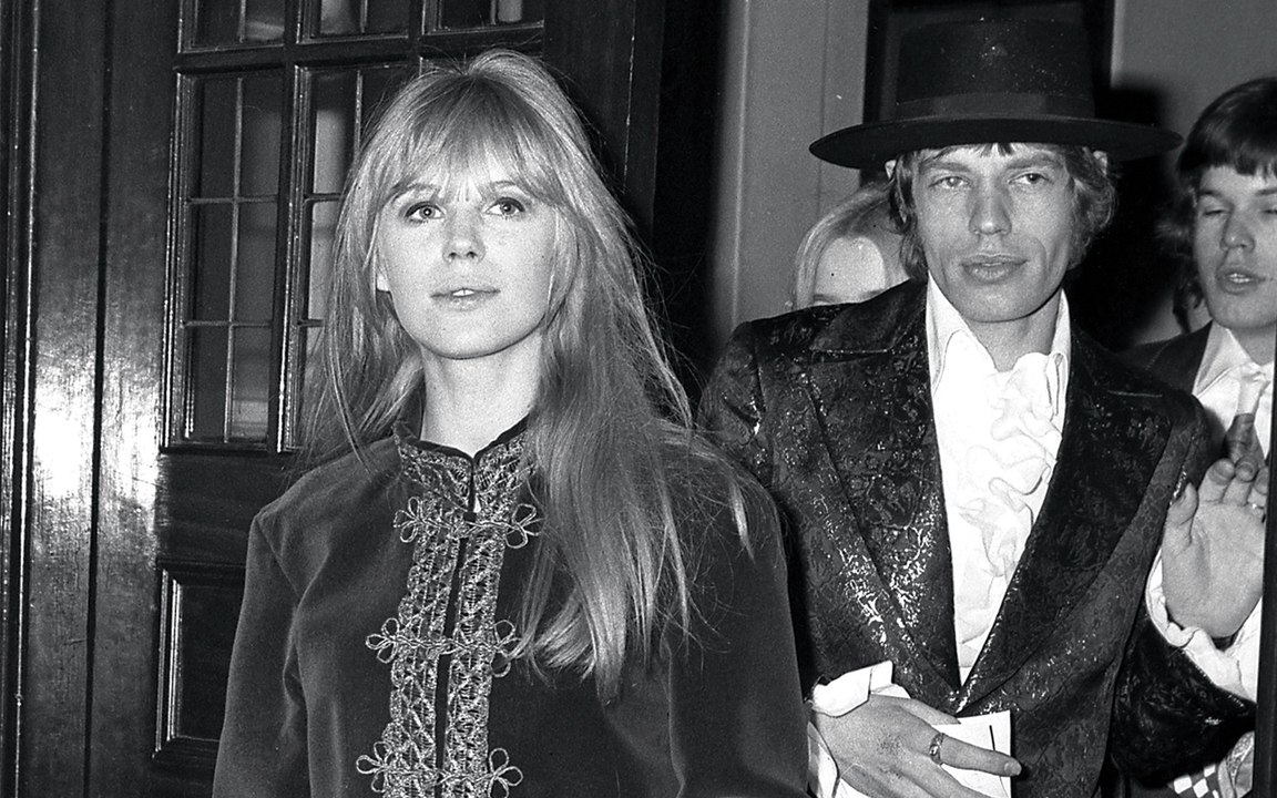 Mick Jagger e i londinesi ricordano Marianne Faithfull: «Sarà per sempre la nostra giovinezza»