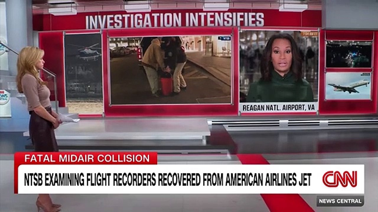 Exclusive: CNN obtains videos showing new angles of DC plane crash