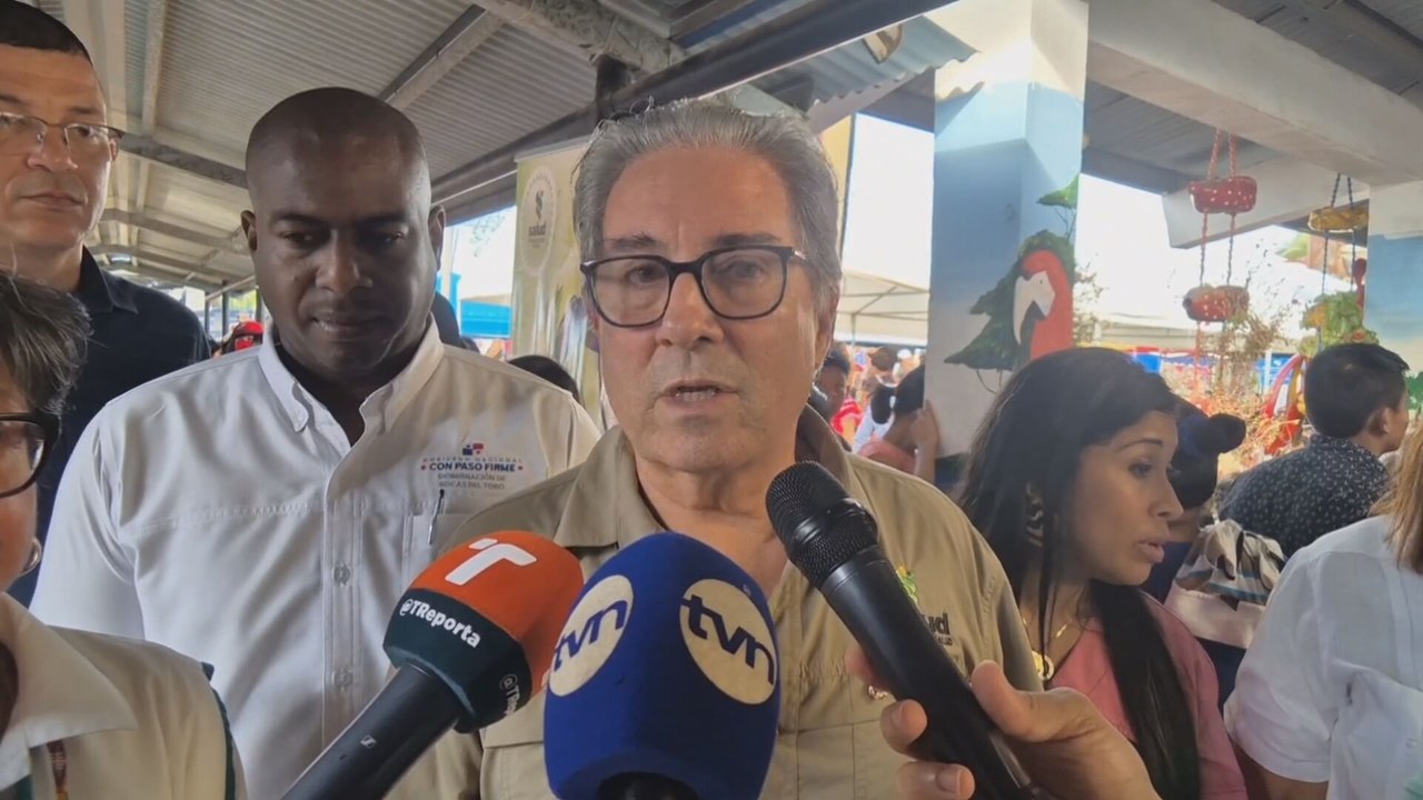 Desde el lunes, farmacias del Minsa reducirán precios de medicamentos hasta un 80%