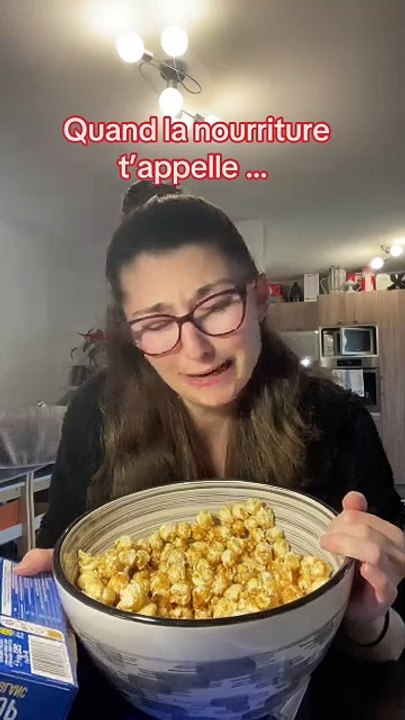 Impossible de résister… faut bien tenir le coup ! 🤣😅