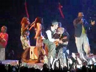 Medley reprises Christophe Mae