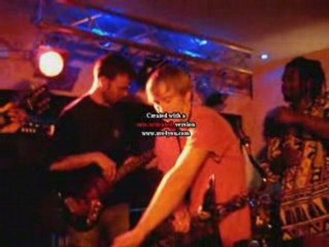 TAXI BROUSSE, AFRO REGGAE ROOTS AU BRIDGE