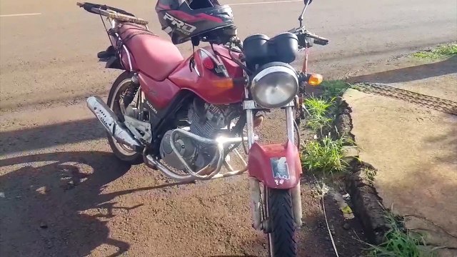 Motociclista é socorrido pelo Siate após acidente de trânsito no Veneza