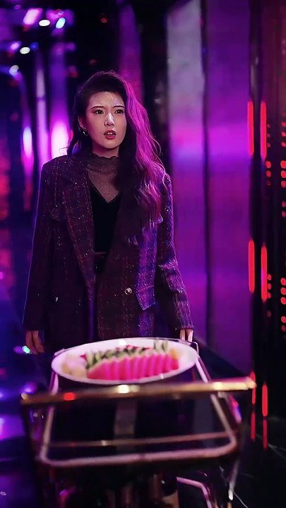 Pesona Istri Manis Sang CEO EP24