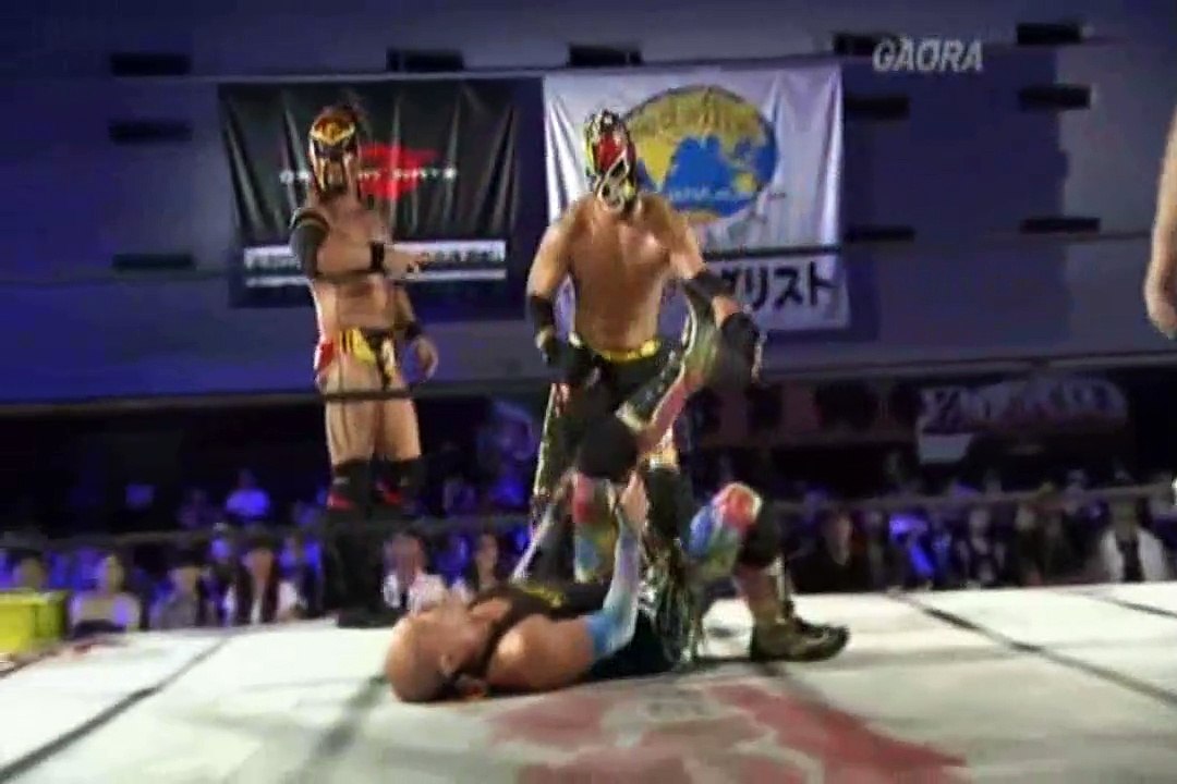 9th September 2012 Jimmyz (Genki Horiguchi, Ryo Jimmy Saito) vs MAD BLANKEY (Cyber Kong,Mondai Ryu)
